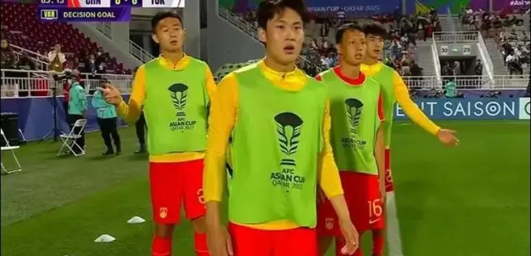 裁判误判引争议，比赛胜负存疑