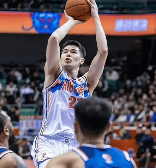 新赛季开启，球队实力再次受到瞩目的简单介绍