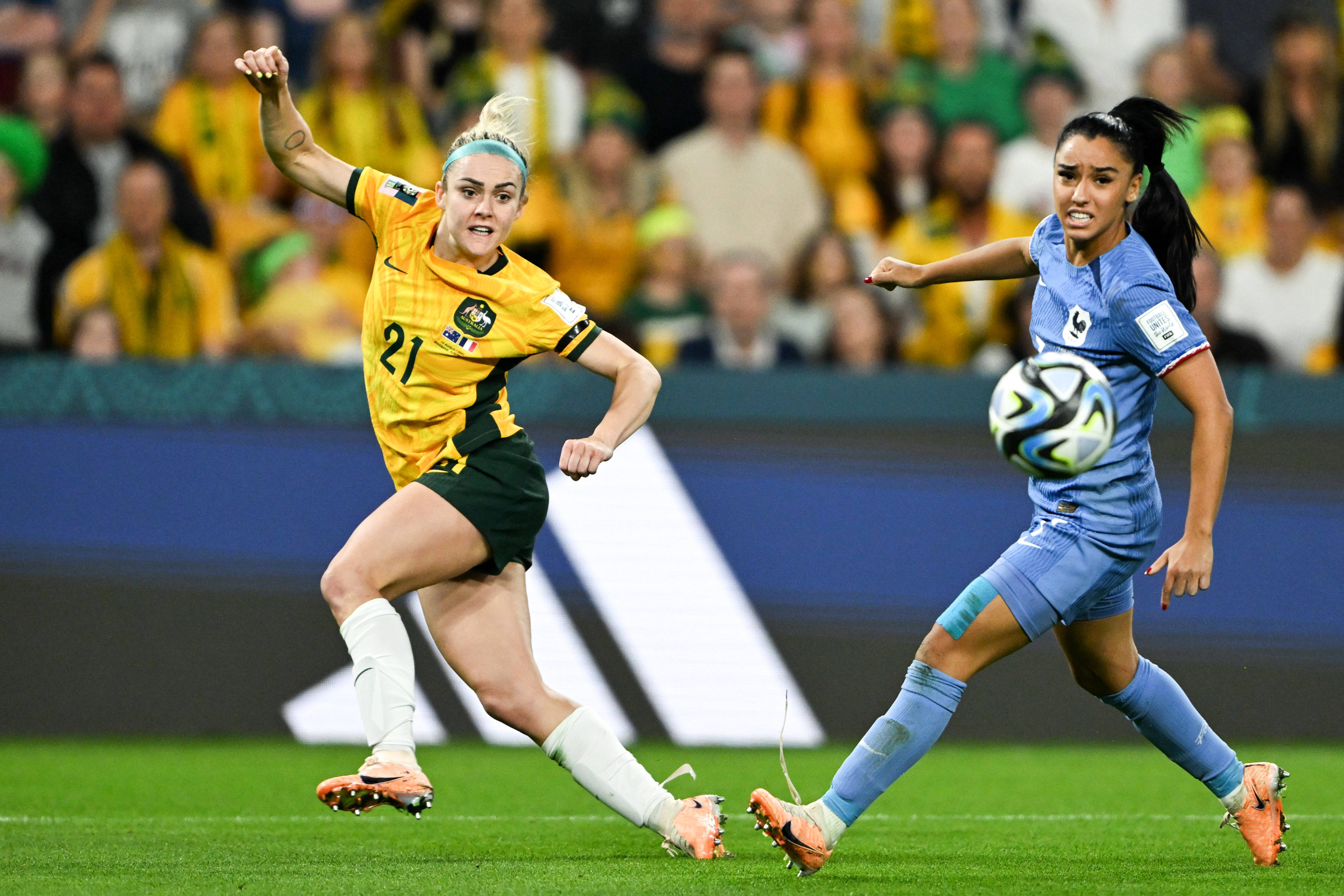 阿根廷女足击败澳大利亚