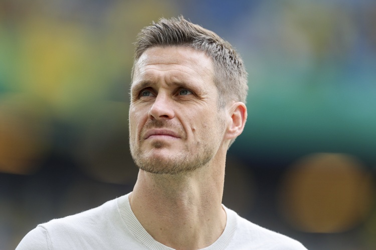 多特蒙德客场爆冷告负，遭遇不敌的简单介绍