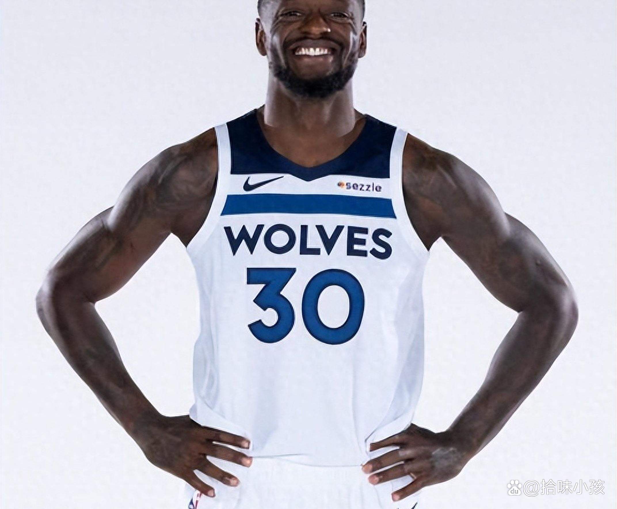 关于篮球巨星们在休赛期训练照片曝光的信息