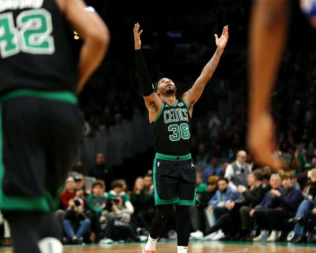 篮网大胜凯尔特人，终止对手不败记录！