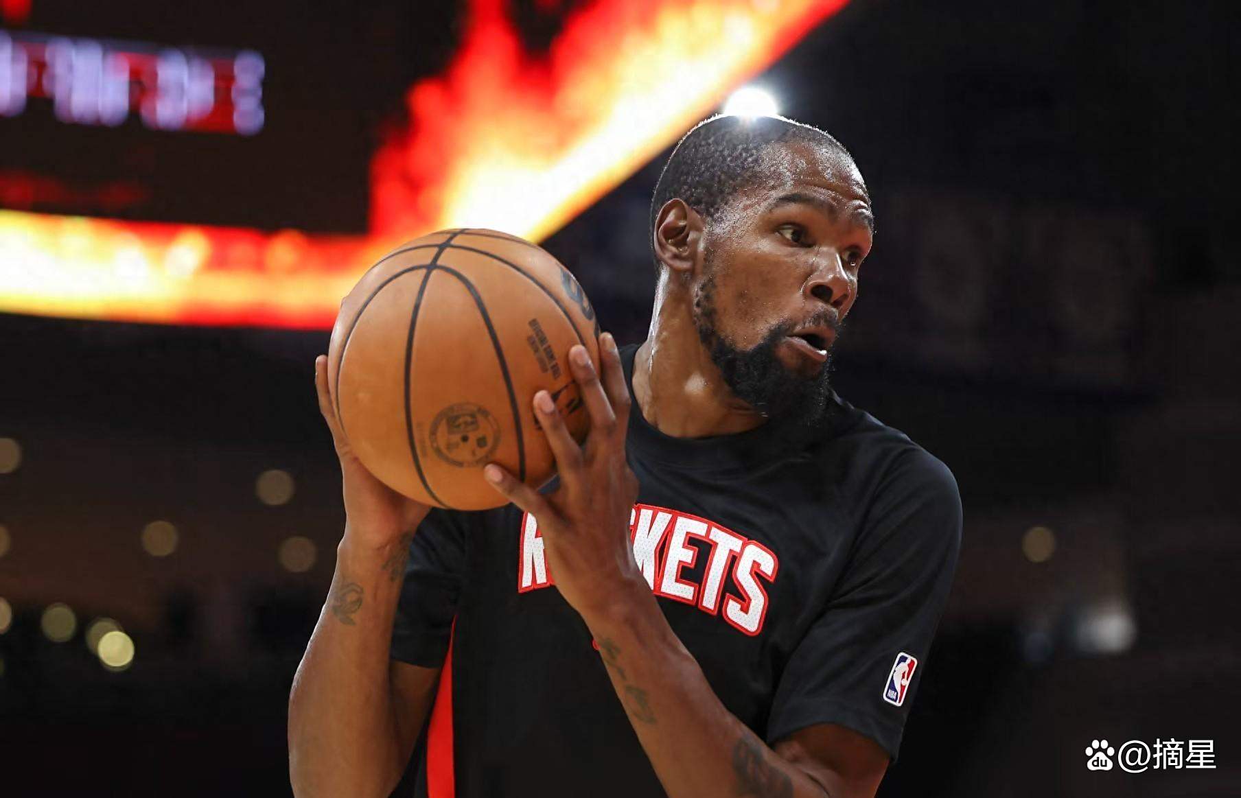 上海队鏖战北京队,杜兰特高光表现的简单介绍 上海队鏖战北京队,杜兰特高光表现的简单介绍