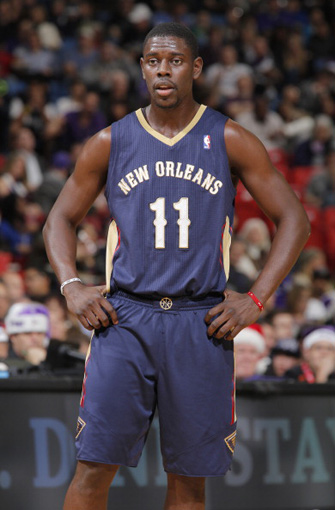 深圳队横扫鹈鹕，霍勒迪高光表现