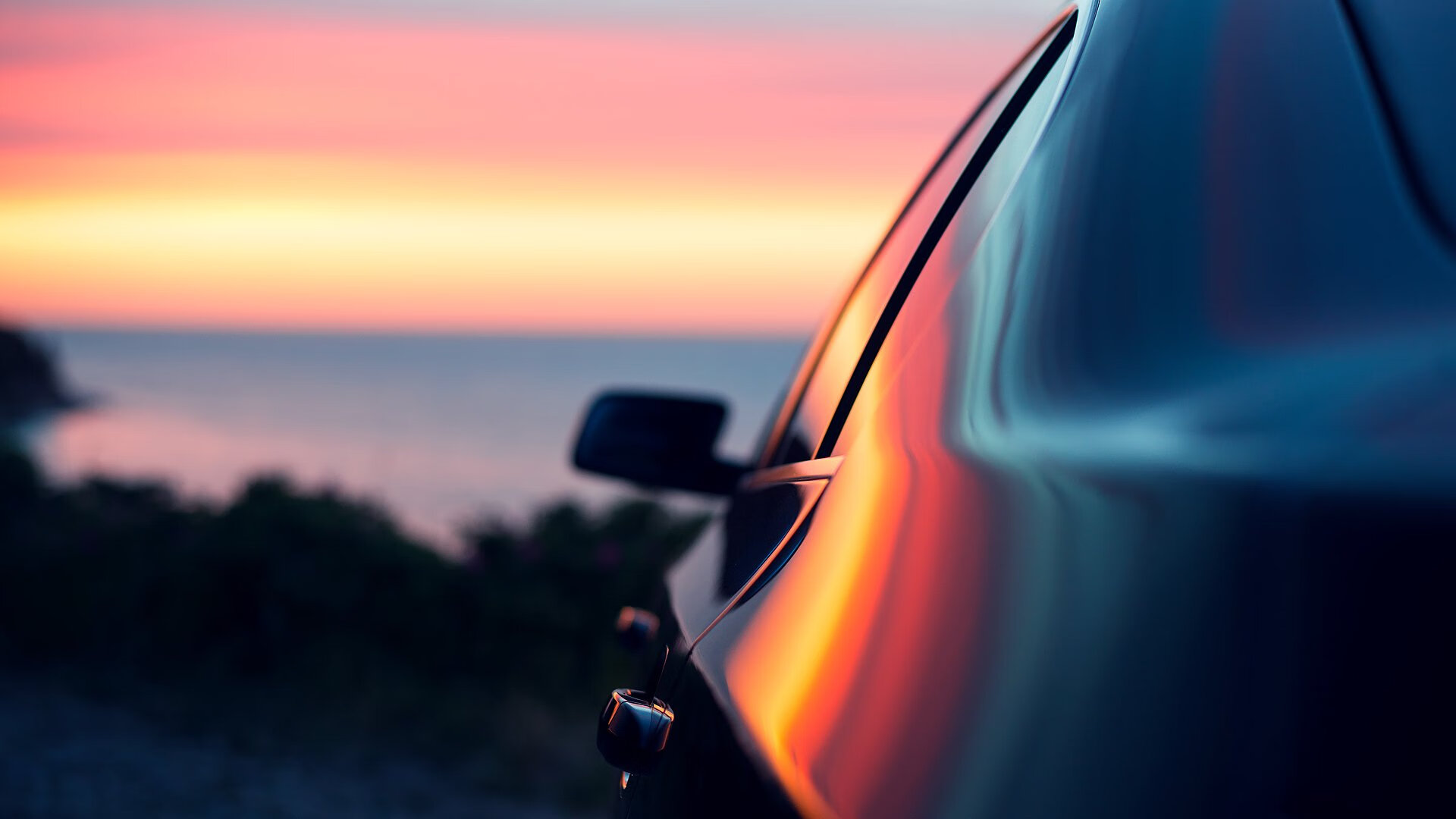 光影决胜时刻，当红牛疾驰撞碎巴黎夜，基耶萨于总决赛的权杖加冕